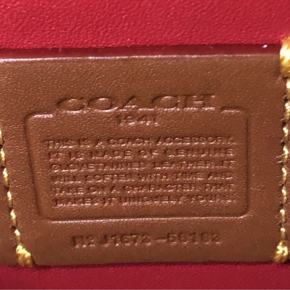 Coach Racecar 1941 Wallet NWT super rare and hard to find Limited Edition - Picture 3 of 8